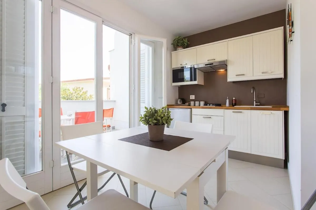 Апартаменты Mondello Suites Flh - Posidonia Палермо